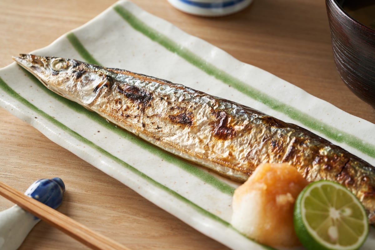 秋になると一段と美味しくなる 秋刀魚の塩焼き みんなはワタを食べる ママスタセレクト