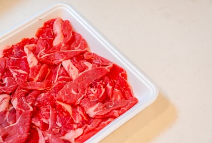 お肉を大量に買ったらどうやって冷凍保存している？解凍した後を考えた冷凍の工夫も！