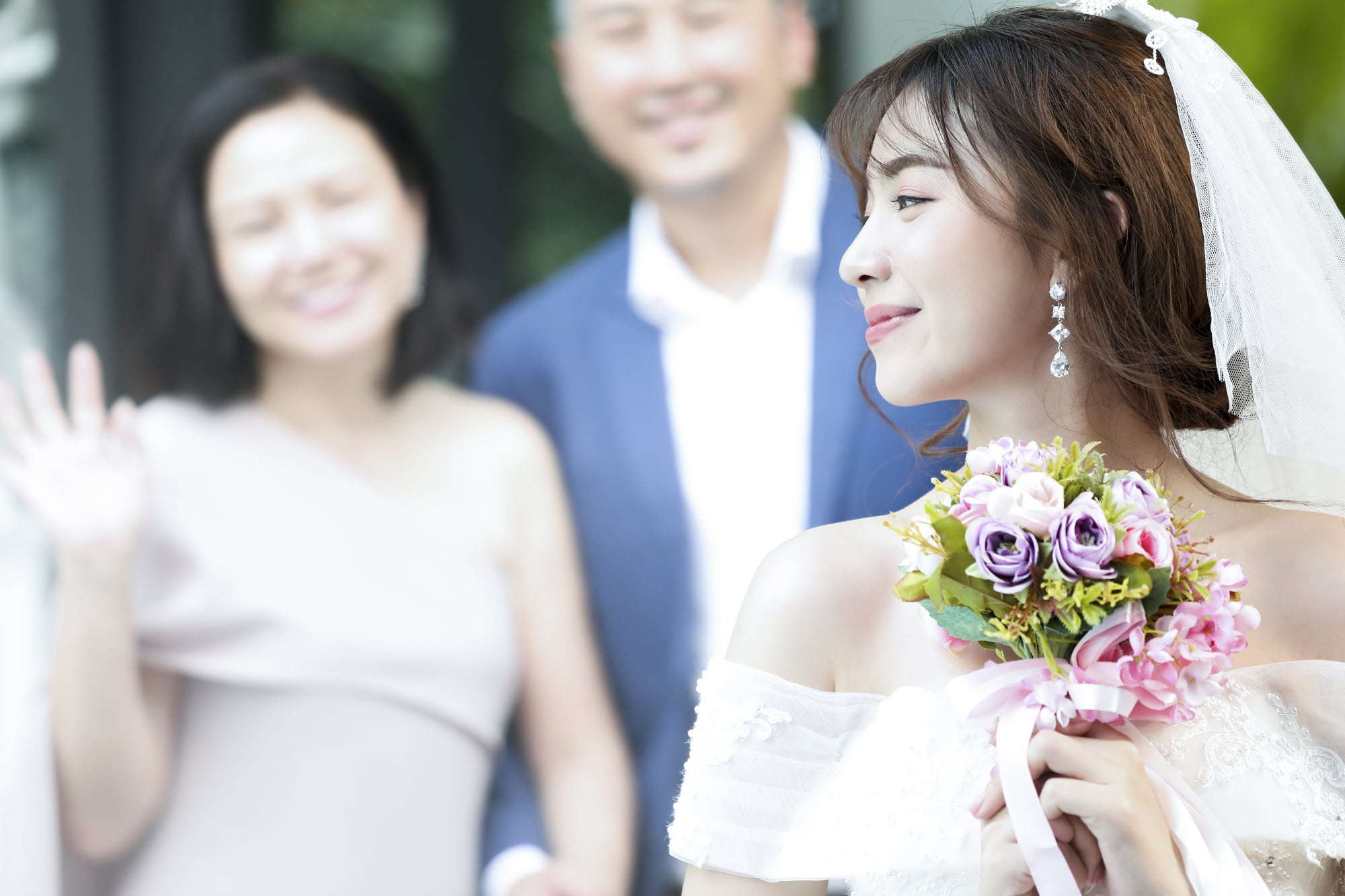式を挙げるか迷う 結婚式や披露宴は人生の中でも大きなイベント みんなは執り行ったの ママスタセレクト 式を挙げるか迷う 結婚式や披露宴は人生の中でも大きなイベント みんなは執り行ったの ママスタセレクト