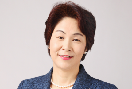 吉村美栄子<br />
山形県知事