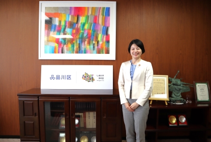 【東京都品川区 森澤恭子区長】第1回 給食、学用品、中学制服も!無償化が広がる子育て支援