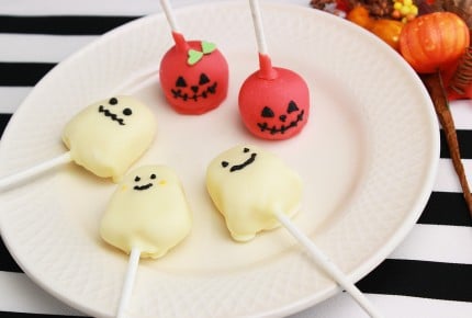 材料を混ぜて固めるだけ!可愛いハロウィンのケーキポップの作り方