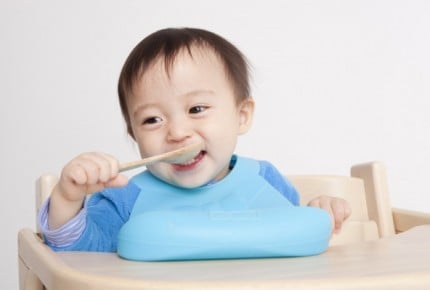 【理系育児】第一回 WHOガイドラインに学ぶ ”赤ちゃんの食事量”