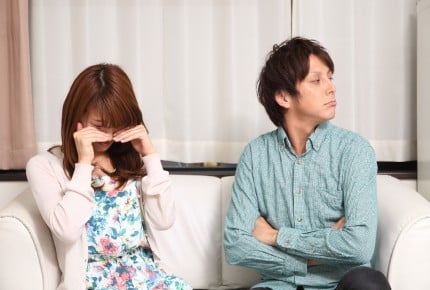 つわりでの入院後に急に私を無視するようになった夫。離婚したほうが良いのか？